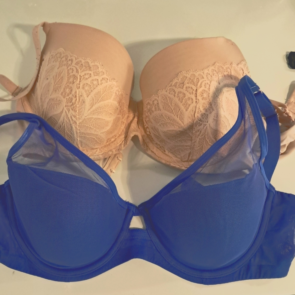 Auden and Smart Sexy bras Set 2 32DD